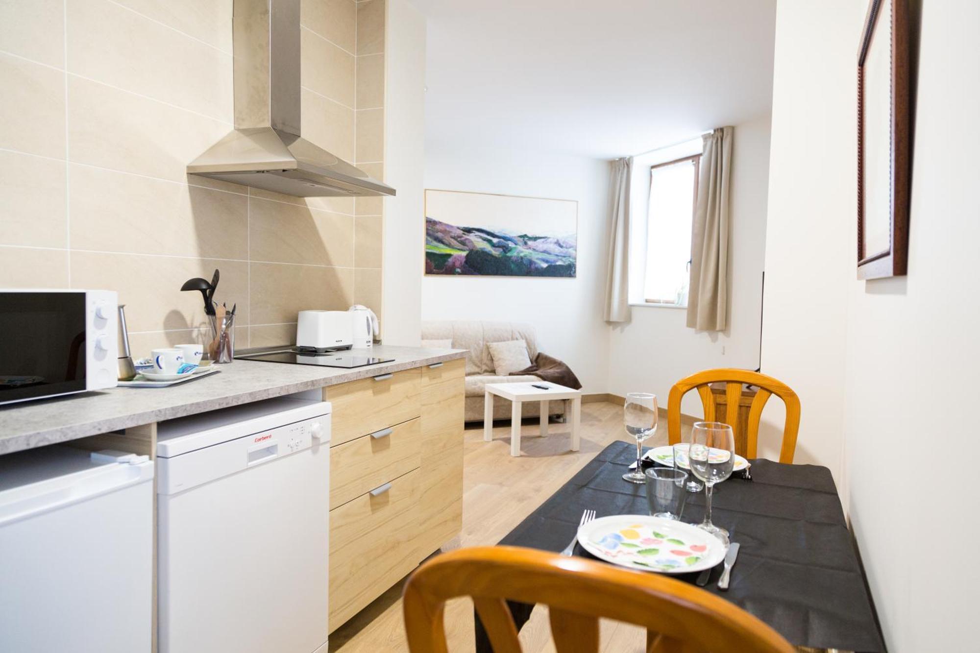 Apartamentos Playa De Cóbreces Eksteriør billede